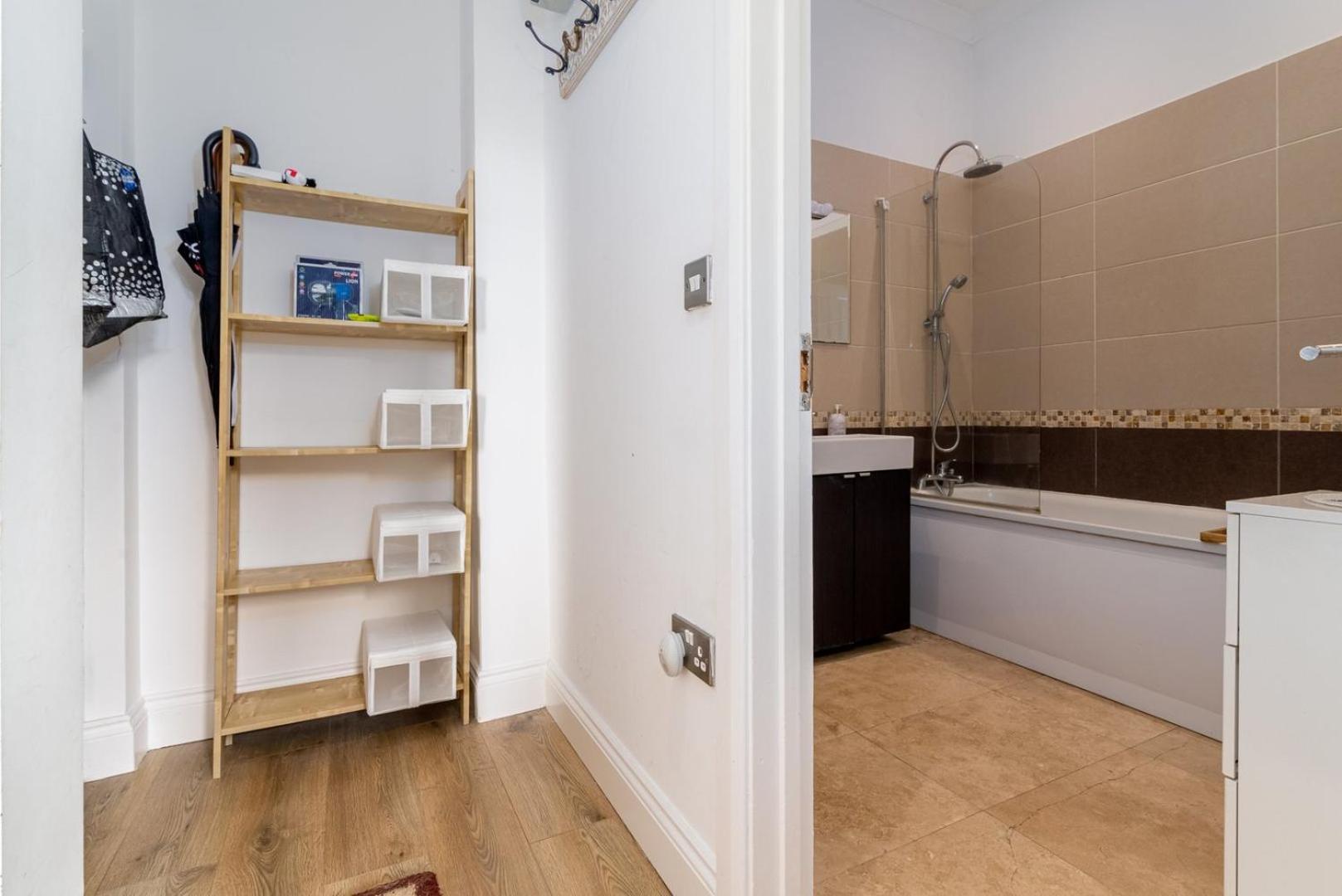 Guestready - Charming Retreat In West Green Лондон Номер фото